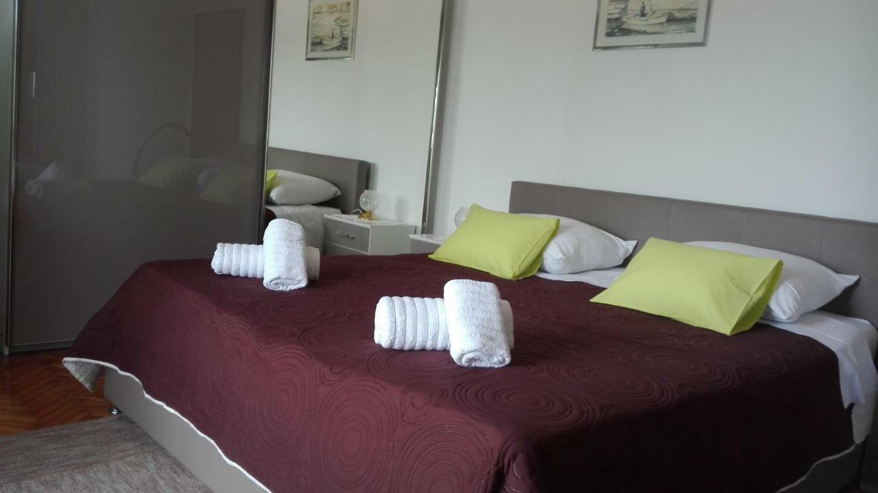 Apartments Branko เวลีราต ภายนอก รูปภาพ
