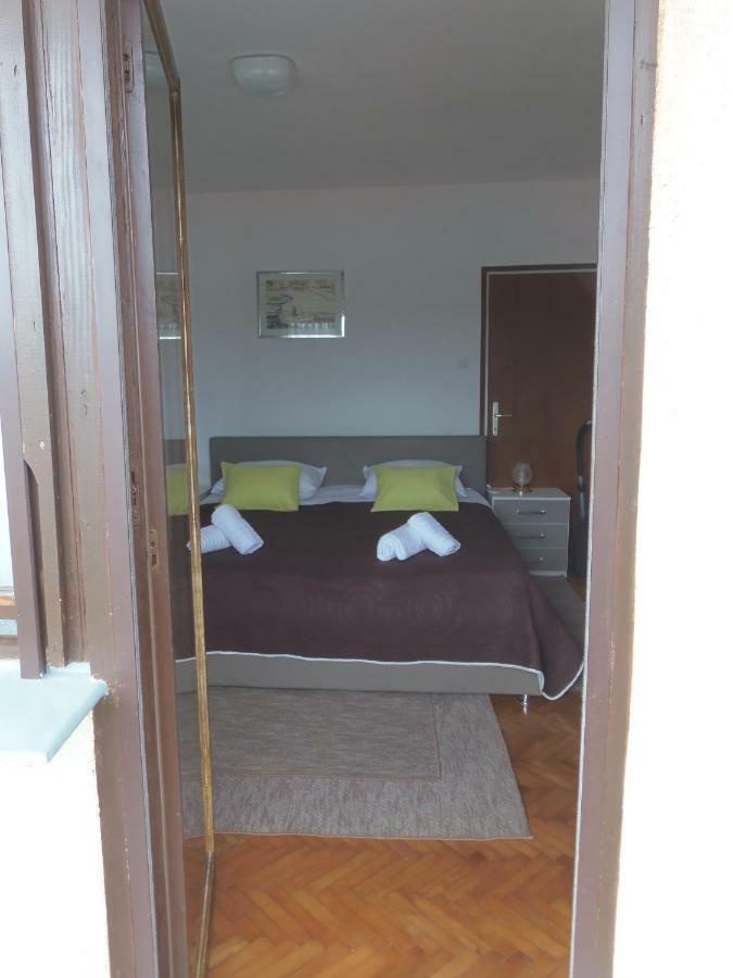 Apartments Branko เวลีราต ภายนอก รูปภาพ